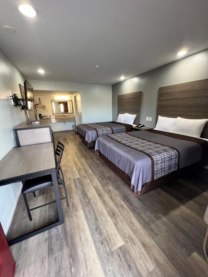 Continental Inn And Suites Nacogdoches Tx Sfa University Downtown Εξωτερικό φωτογραφία