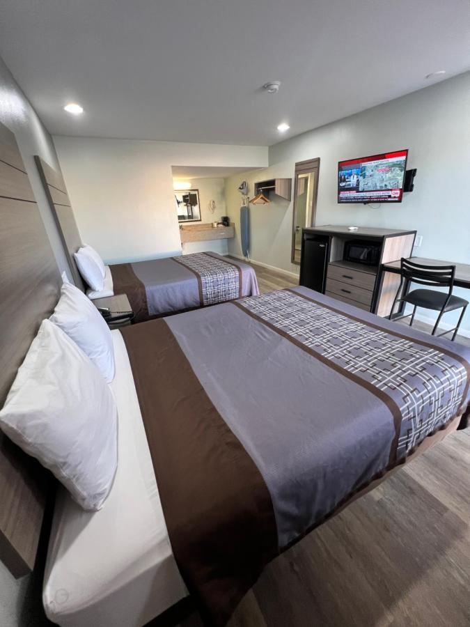Continental Inn And Suites Nacogdoches Tx Sfa University Downtown Εξωτερικό φωτογραφία