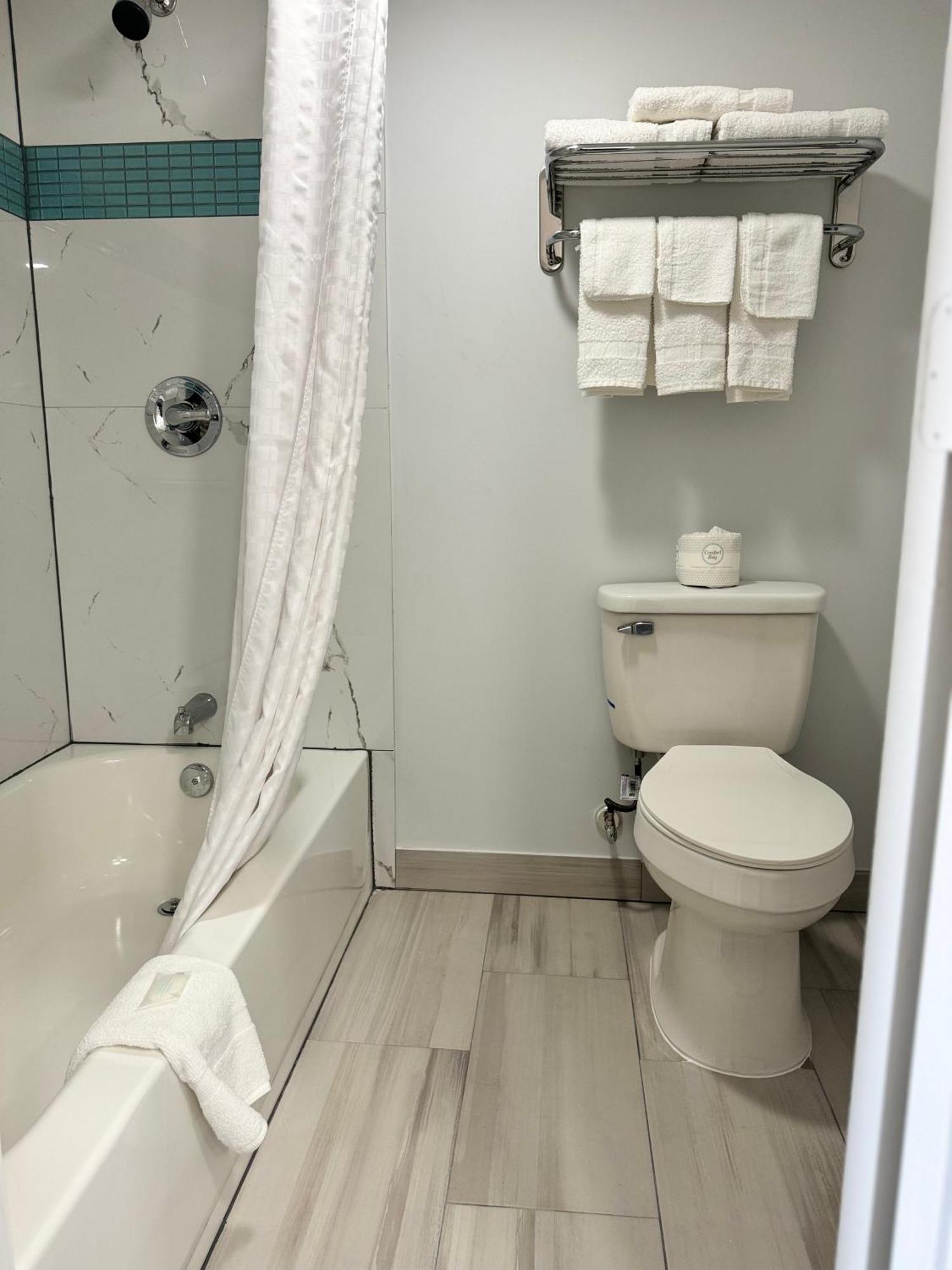 Continental Inn And Suites Nacogdoches Tx Sfa University Downtown Εξωτερικό φωτογραφία