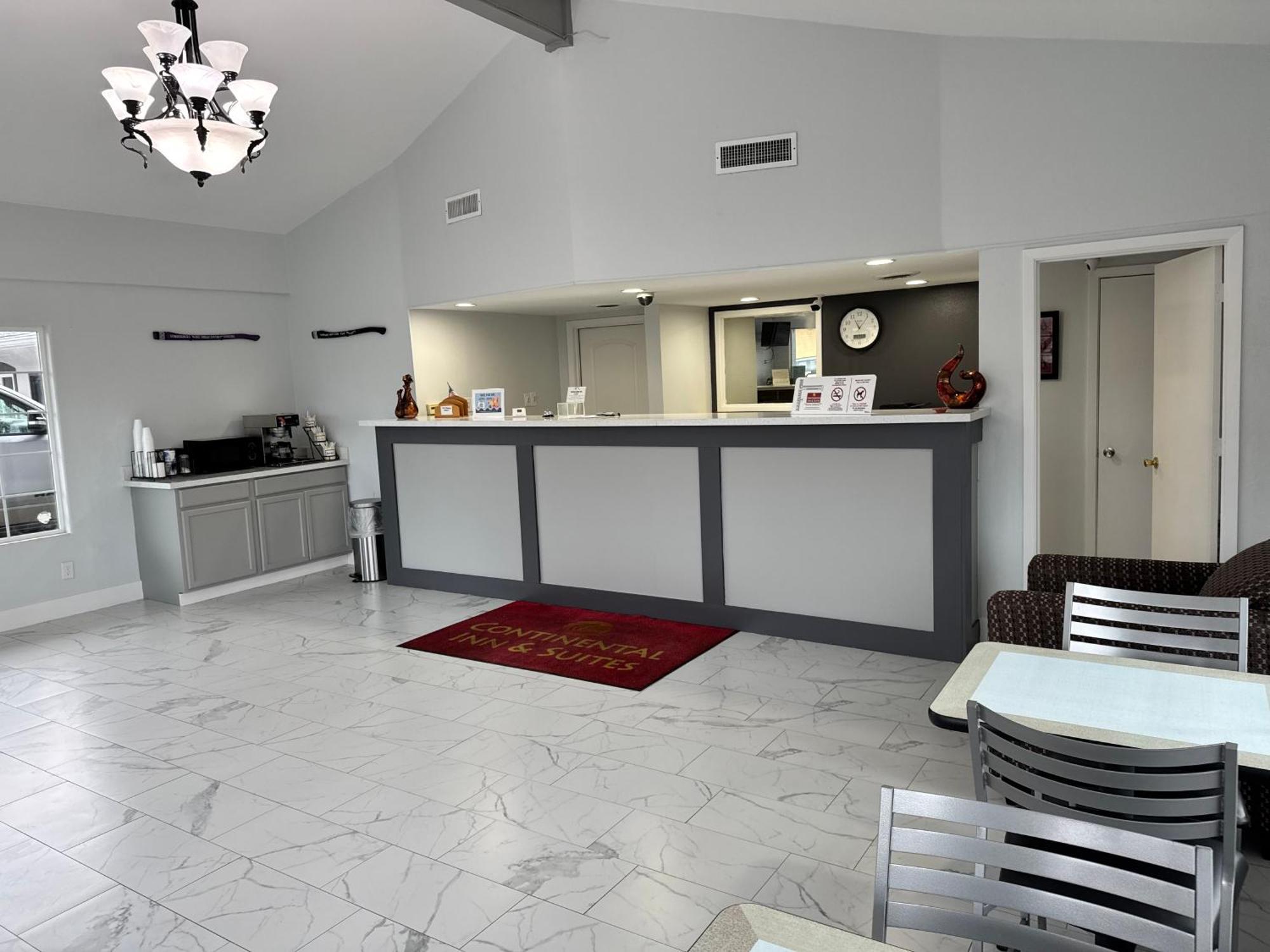 Continental Inn And Suites Nacogdoches Tx Sfa University Downtown Εξωτερικό φωτογραφία