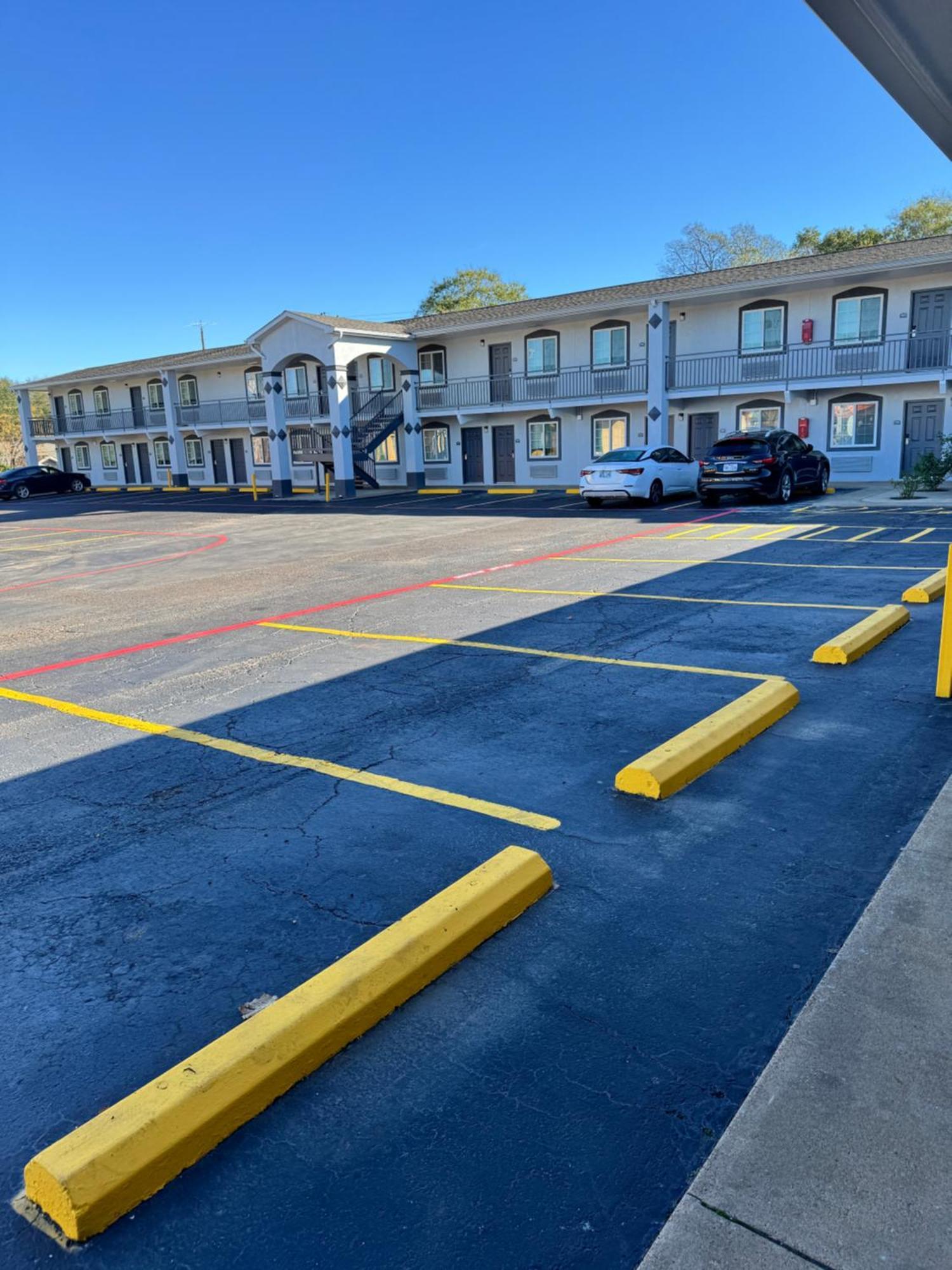 Continental Inn And Suites Nacogdoches Tx Sfa University Downtown Εξωτερικό φωτογραφία