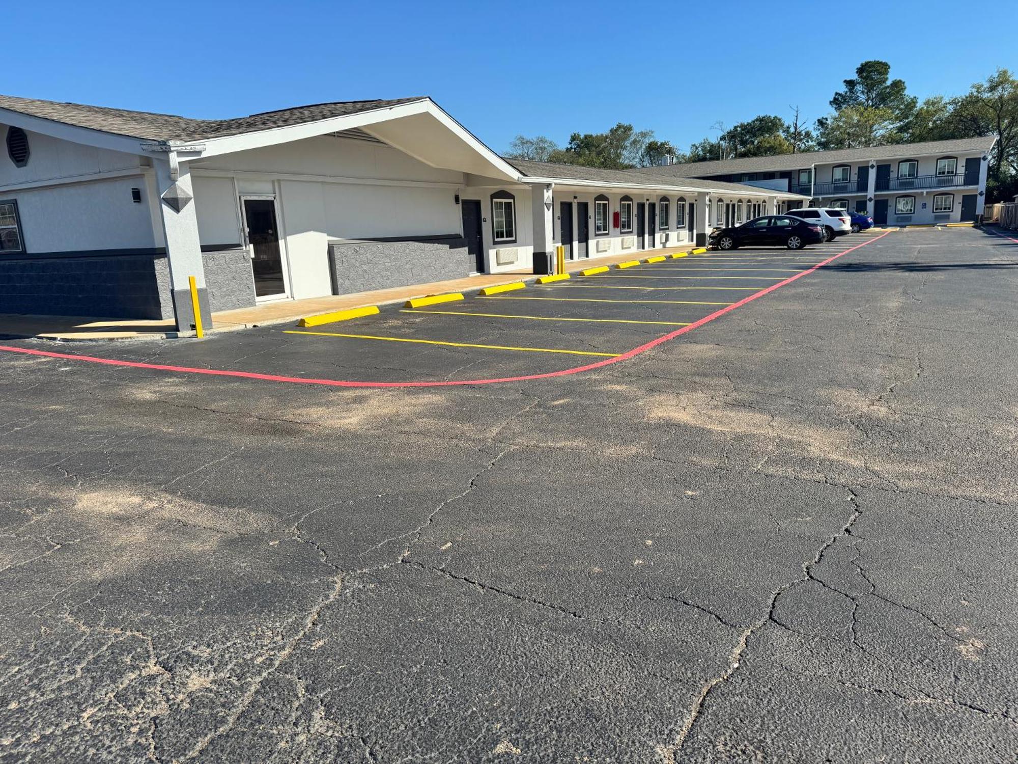 Continental Inn And Suites Nacogdoches Tx Sfa University Downtown Εξωτερικό φωτογραφία